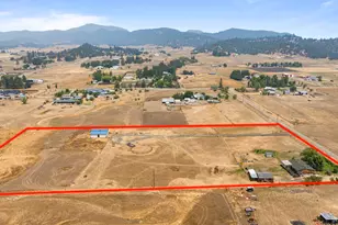 14525 Natoma Ave, White City, OR 97503 - Photo 2
