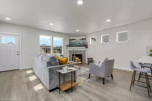 3342 NW 7th St, Redmond, OR 97756 - Photo 6