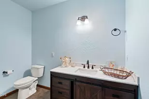 1213 Casino Rd, Medford, OR 97501 - Photo 62