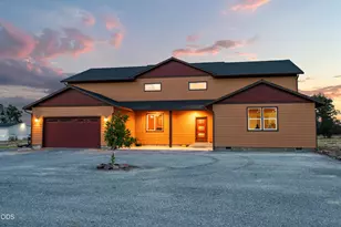 1213 Casino Rd, Medford, OR 97501 - Photo 72