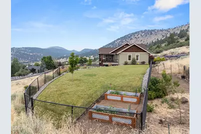 3517 Chokecherry, Klamath Falls, OR 97603 - Photo 6