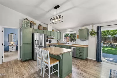 63272 Wishing Well Lane, Bend, OR 97701 - Photo 8