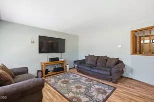 1609 Leonard Rd, Grants Pass, OR 97527 - Photo 12