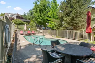 426 Chestnut St, Ashland, OR 97520 - Photo 28
