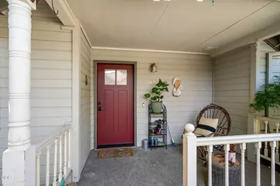 426 Chestnut Street, Ashland, OR 97520 - Photo 2
