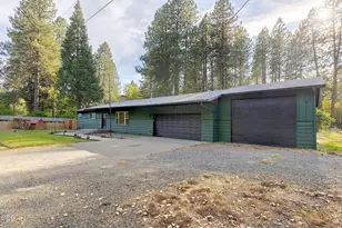 388 Genverna Glen, Grants Pass, OR 97527 - Photo 2