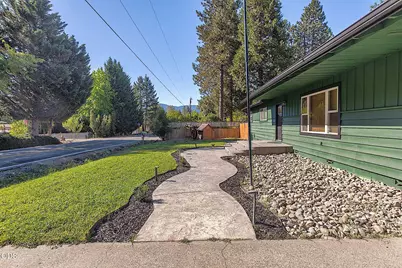 388 Genverna Glen, Grants Pass, OR 97527 - Photo 8