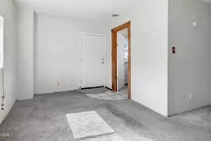 29277 Hwy 97 N, Chiloquin, OR 97624 - Photo 10
