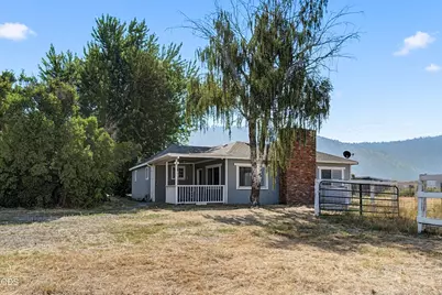 29277 Highway 97 N, Chiloquin, OR 97624 - Photo 1