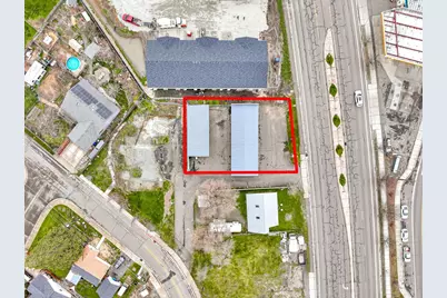 214 N Pacific Highway, Talent, OR 97540 - Photo 2