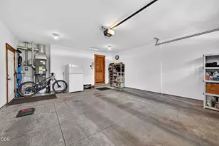 19563 Apache Rd, Bend, OR 97702 - Photo 26