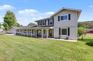 6575 Old Stage Rd, Central Point, OR 97502 - Photo 4