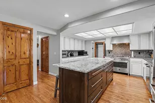 6575 Old Stage Rd, Central Point, OR 97502 - Photo 10