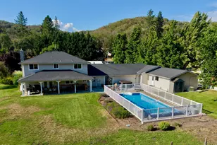6575 Old Stage Rd, Central Point, OR 97502 - Photo 54