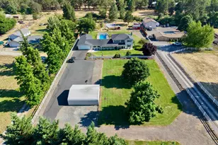 6575 Old Stage Rd, Central Point, OR 97502 - Photo 52
