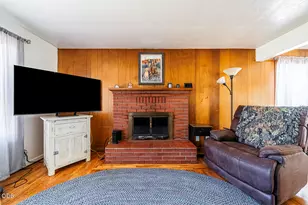 225 Cheryl Ln, Phoenix, OR 97535 - Photo 6