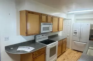 5215 Summit St, Klamath Falls, OR 97603 - Photo 14