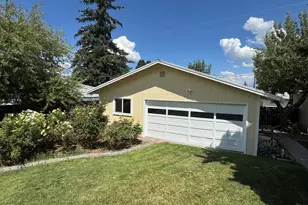 5215 Summit St, Klamath Falls, OR 97603 - Photo 32