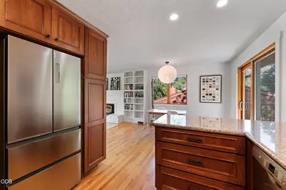 304 Clinton Street, Ashland, OR 97520 - Photo 14