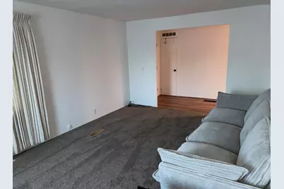1055 N 5th Street #UNIT 43, Jacksonville, OR 97530 - Photo 4