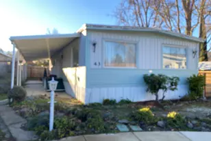 1055 N 5th St, Jacksonville, OR 97530 - Photo 1