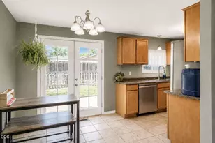 45 Ashley Pl, Central Point, OR 97502 - Photo 4