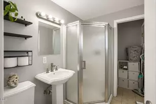 45 Ashley Pl, Central Point, OR 97502 - Photo 16