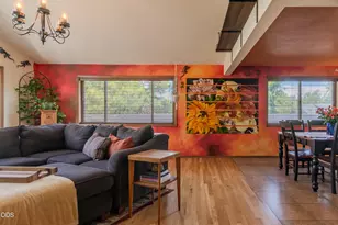 250 Sheridan St, Ashland, OR 97520 - Photo 6
