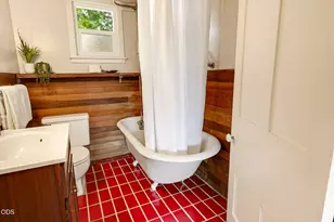 1040 E Main St, Ashland, OR 97520 - Photo 22