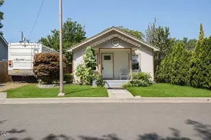 511 Mae St, Medford, OR 97504 - Photo 2