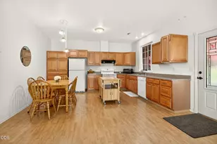 4600 & 4604 Cloudcrest Dr, Medford, OR 97504 - Photo 60