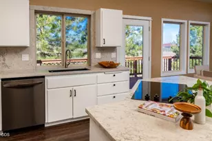 59639 Saskatoon Ln, Bend, OR 97702 - Photo 14