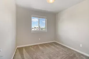 61618 SE Depot Loop, Bend, OR 97702 - Photo 26