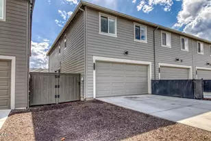 61618 SE Depot Loop, Bend, OR 97702 - Photo 32