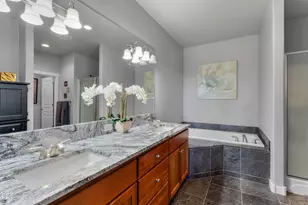 10707 Village Loop, Redmond, OR 97756 - Photo 14