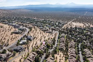 10707 Village Loop, Redmond, OR 97756 - Photo 32