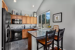 10707 Village Loop, Redmond, OR 97756 - Photo 8