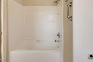 591 Chestnut St, Ashland, OR 97520 - Photo 34