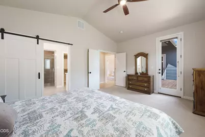 63137 Iner Loop, Bend, OR 97701 - Photo 22
