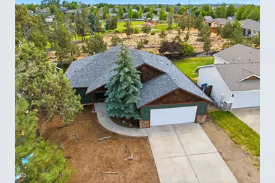 592 NE Redwood Avenue, Redmond, OR 97756 - Photo 24