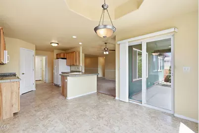 592 NE Redwood Avenue, Redmond, OR 97756 - Photo 6