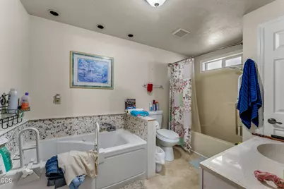 5545 Sylvia Avenue, Klamath Falls, OR 97603 - Photo 34