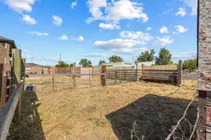 1140 Morningside Ln, Klamath Falls, OR 97603 - Photo 54