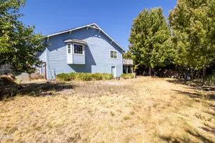 209 N W Stone Fly Ct, Grants Pass, OR 97526 - Photo 34