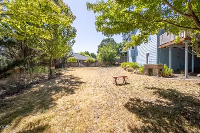 209 NW Stone Fly Court, Grants Pass, OR 97526 - Photo 32