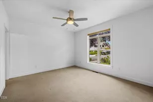 965 Camelot Dr, Ashland, OR 97520 - Photo 18