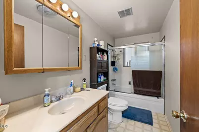 1766 Howell Avenue, Medford, OR 97501 - Photo 10