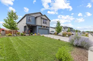 5261 Amberview Ln, Klamath Falls, OR 97603 - Photo 2
