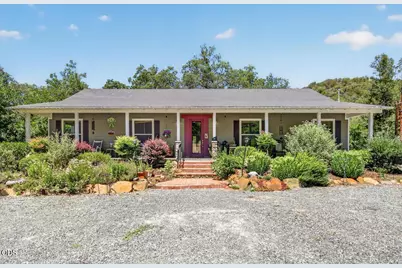 1943 Wards Creek Road, Rogue River, OR 97537 - Photo 1