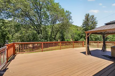 1943 Wards Creek Road, Rogue River, OR 97537 - Photo 26